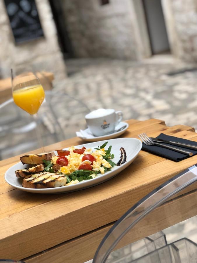 Bubalus Boutique Rooms Trogir Kültér fotó